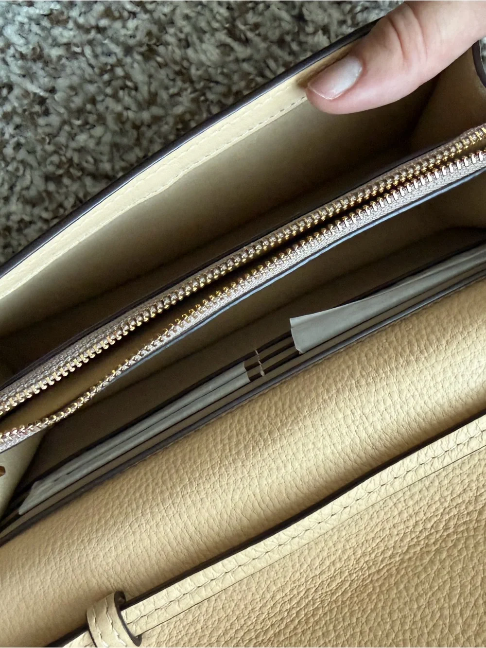 Tory Burch Miller Beige Leather Wallet Clutch with Gold Logo